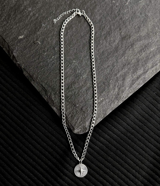 Silver Round Star Pendant Necklace 4mm Curb Chain For Men or Women - Boutique Wear RENN