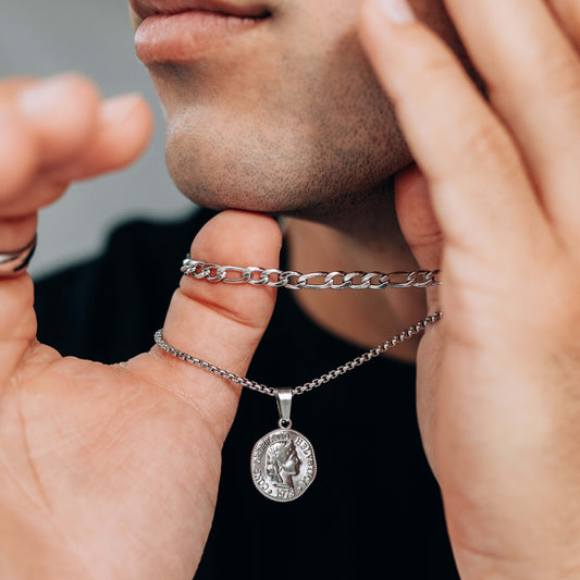 Silver Necklace Set : Coin Pendant Necklace and 4.5mm Figaro Chain - Boutique Wear RENN