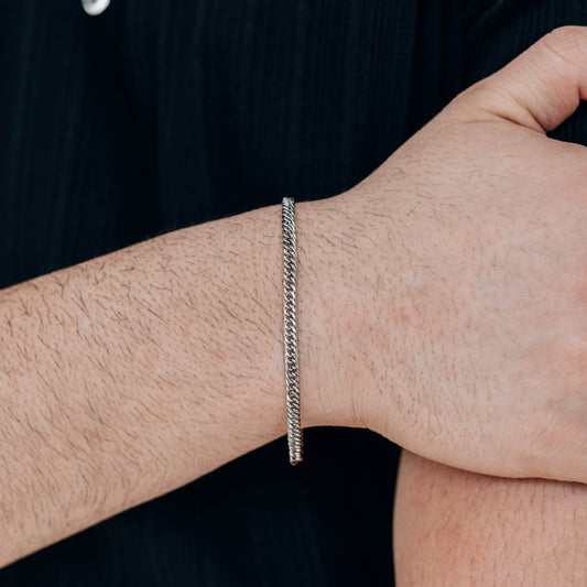 Silver Stainless Steel 4mm Twisted Curb Chain Bracelet or Anklet For Men or Women - Bracelet - Boutique Wear RENN