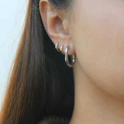 Silver Oval Hoop Earrings For Women - Earrings - Boutique Wear RENN