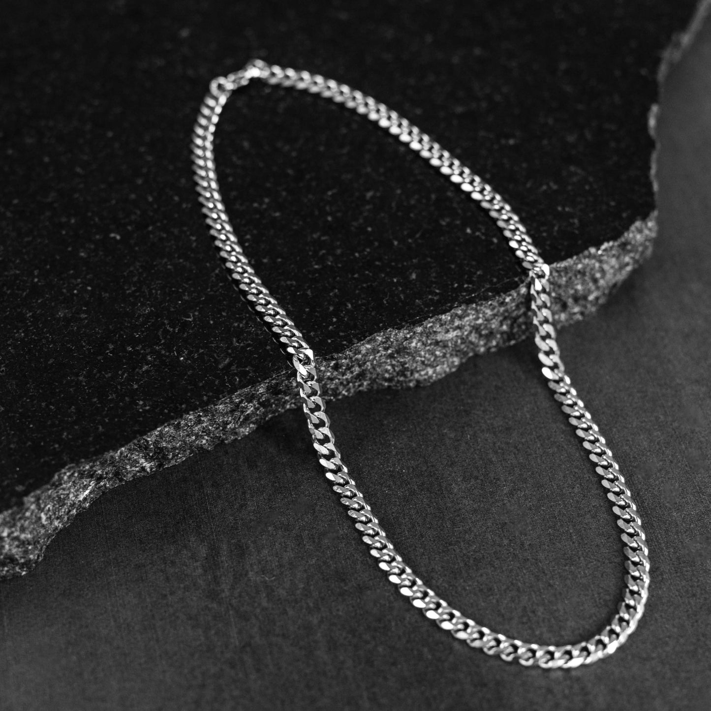 Chunky Silver 5mm Cuban Curb Chain Necklace For Men or Women - Necklace - Boutique Wear RENN