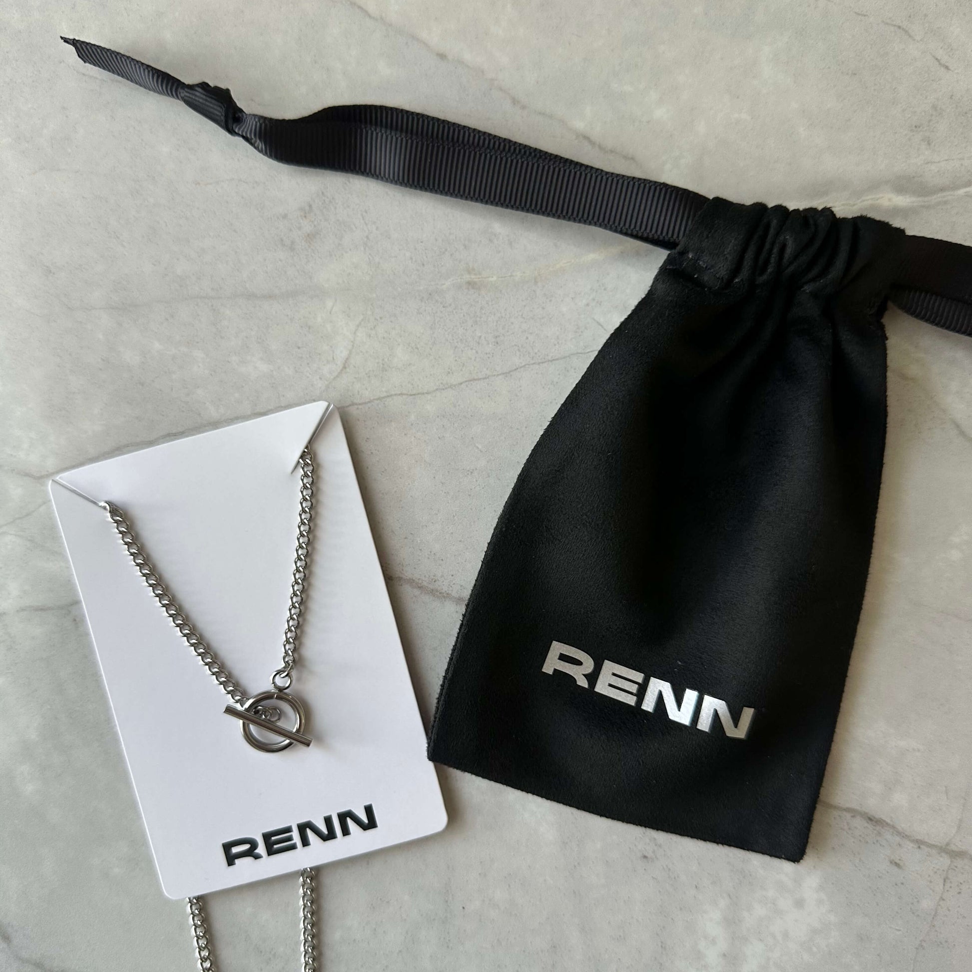 Simple Silver Toggle Necklace For Women or Men - Necklace - Boutique Wear RENN