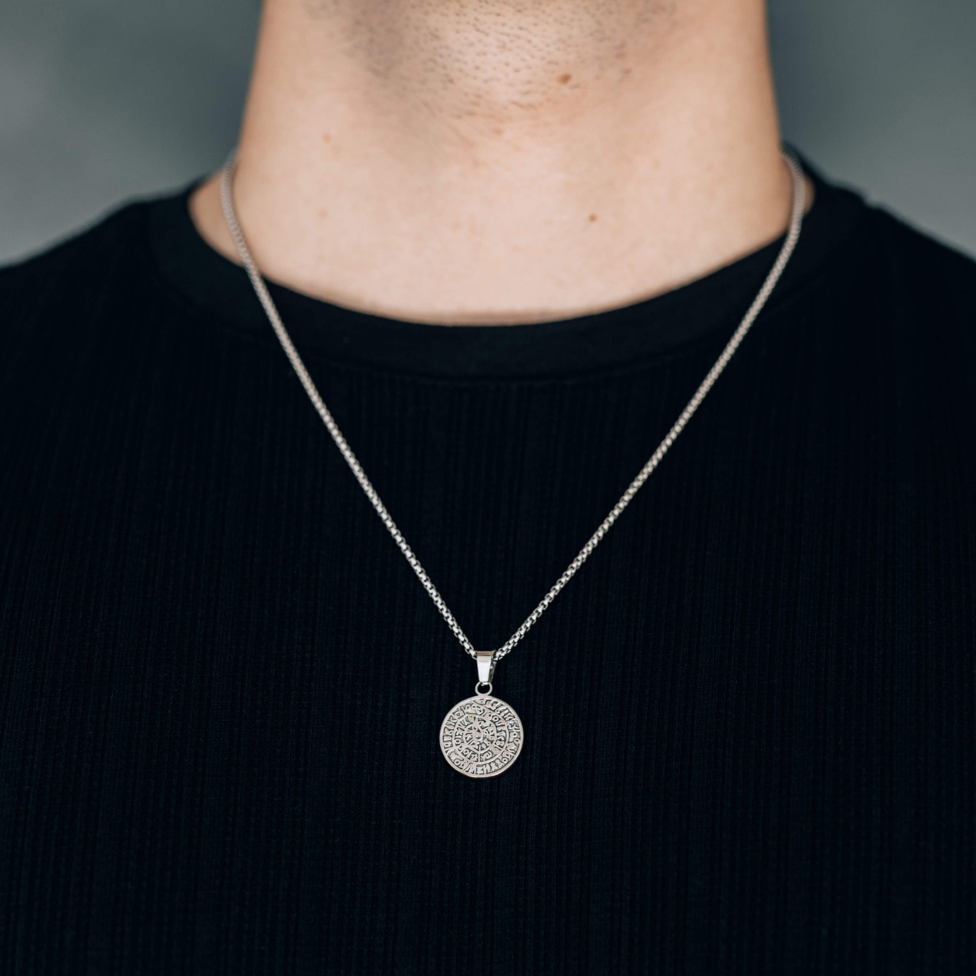 Silver Coin Pendant Necklace Box Chain For Men - Necklace - Boutique Wear RENN
