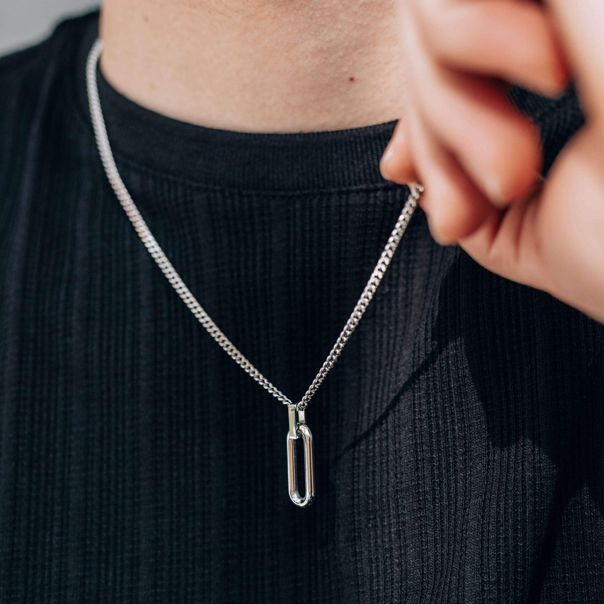Silver Oval Pendant Necklace 3mm Curb Chain For Men or Women - Boutique Wear RENN - Pendant necklace