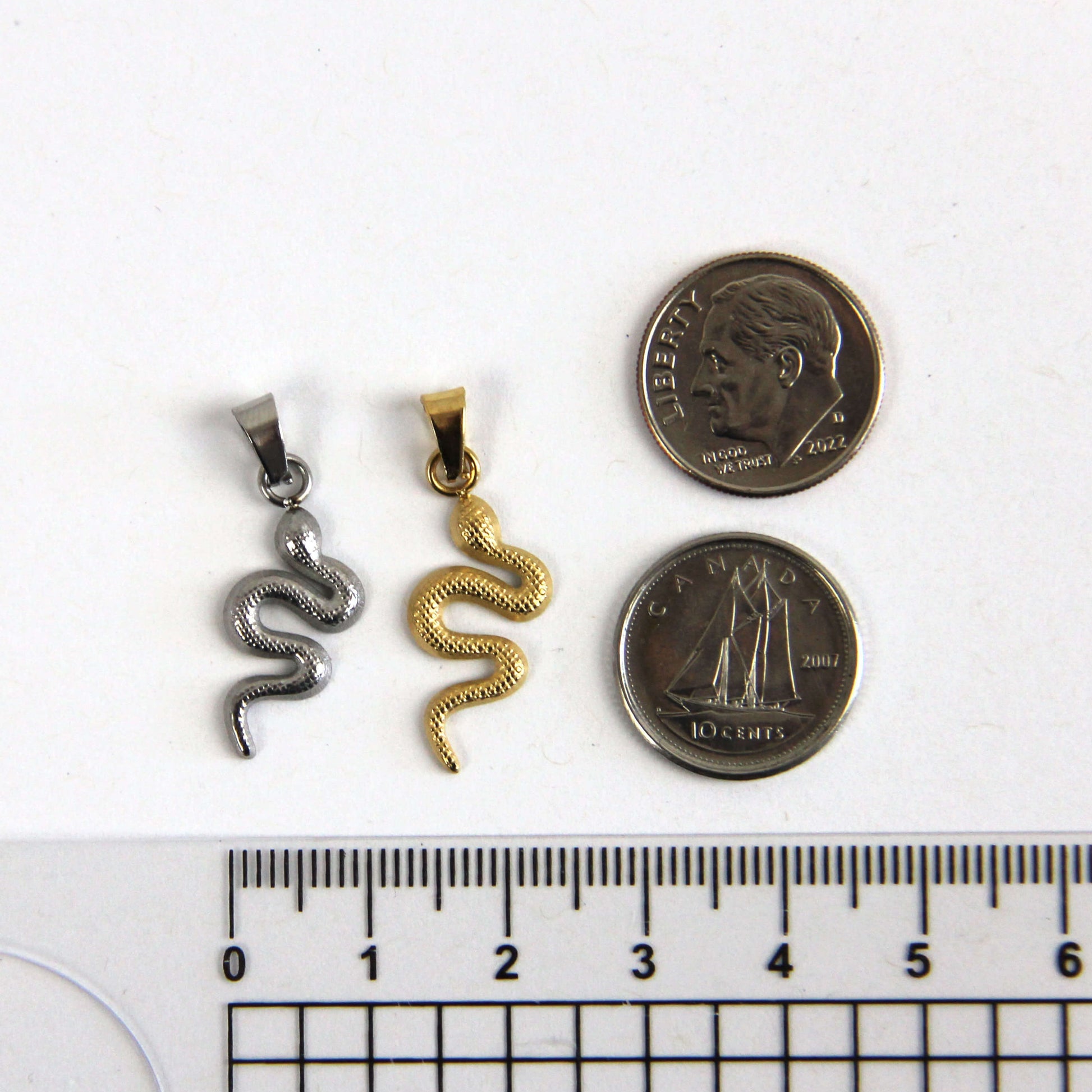 Silver or Gold Stainless Steel Snake Pendant For Men or Women - Pendant - Boutique Wear RENN
