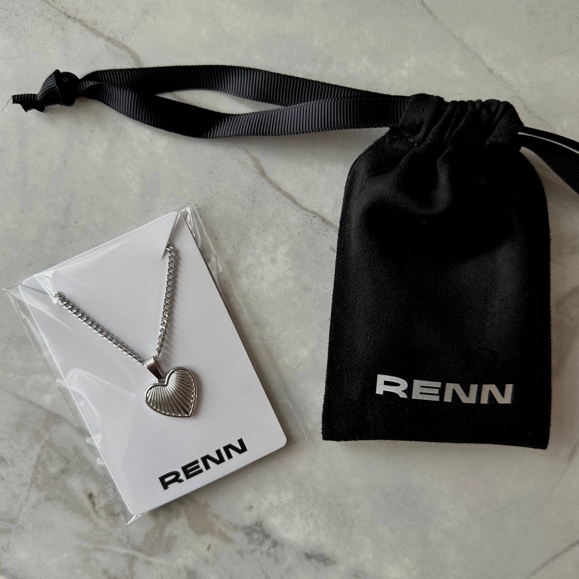 Silver Chunky Heart Pendant Necklace For Women - Stainless Steel - Boutique Wear RENN
