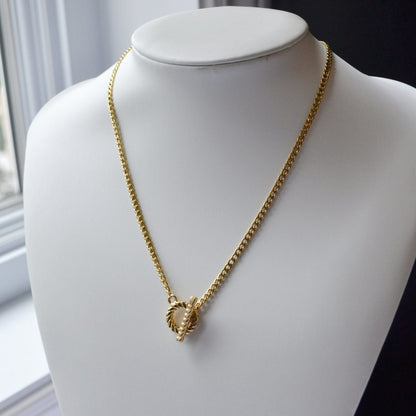 Classy Gold Croissant Toggle Necklace For Women - Necklace - Boutique Wear RENN