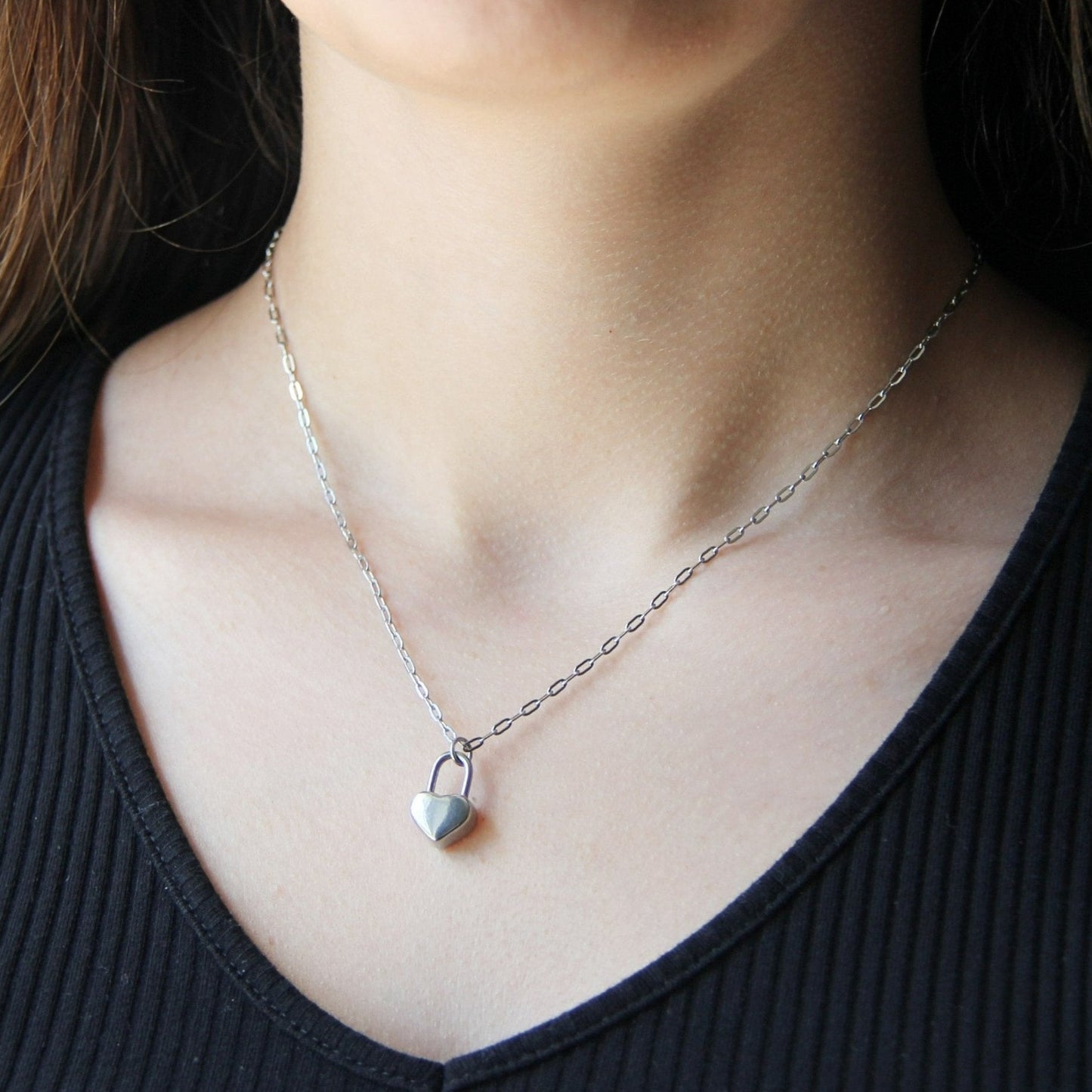 Dainty Silver Heart Lock Pendant Necklace Mini Paperclip Chain For Women