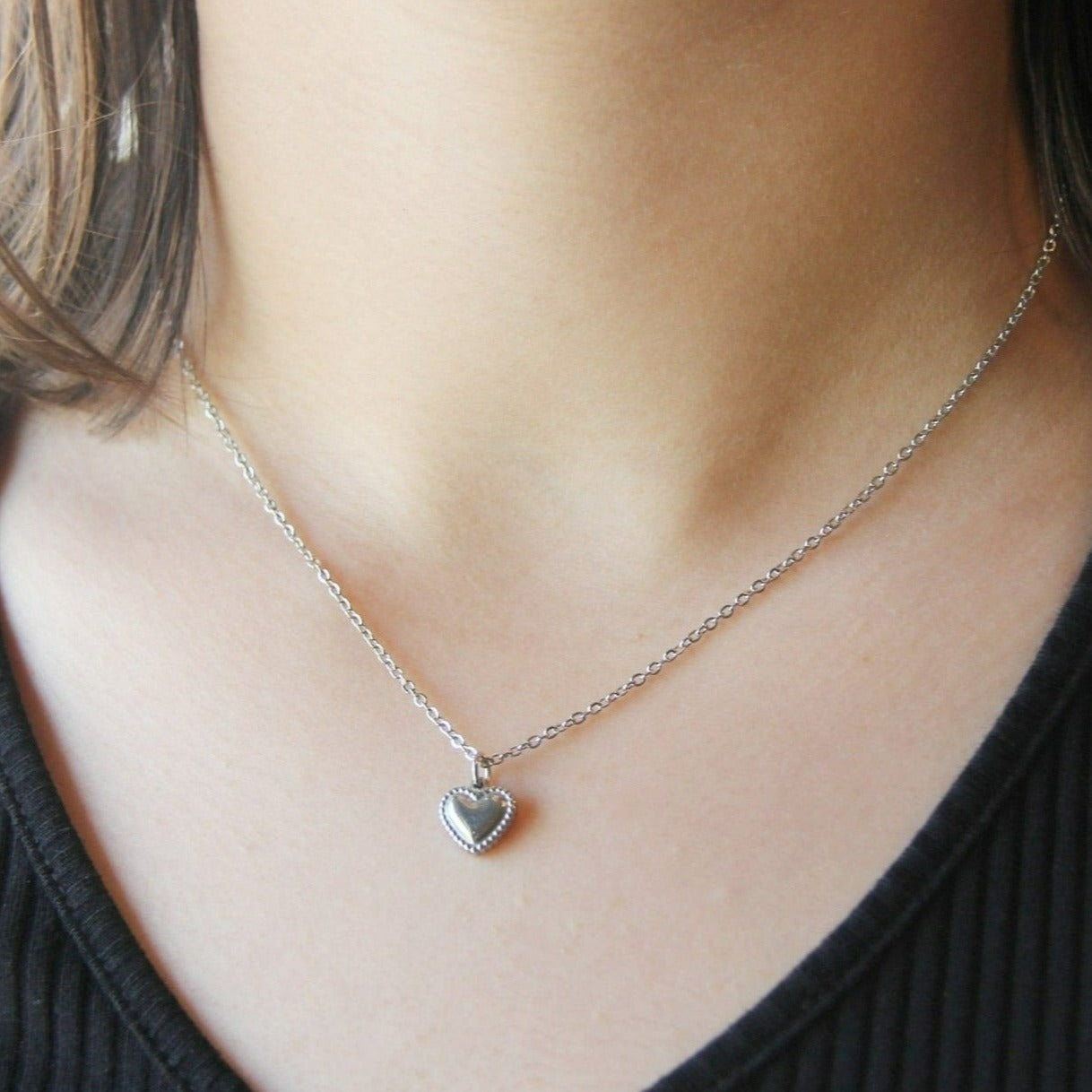 Silver Puffed Heart Pendant Necklace – OUZEL