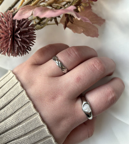 Silver Black or White Heart Ring For Women - Ring - Boutique Wear RENN