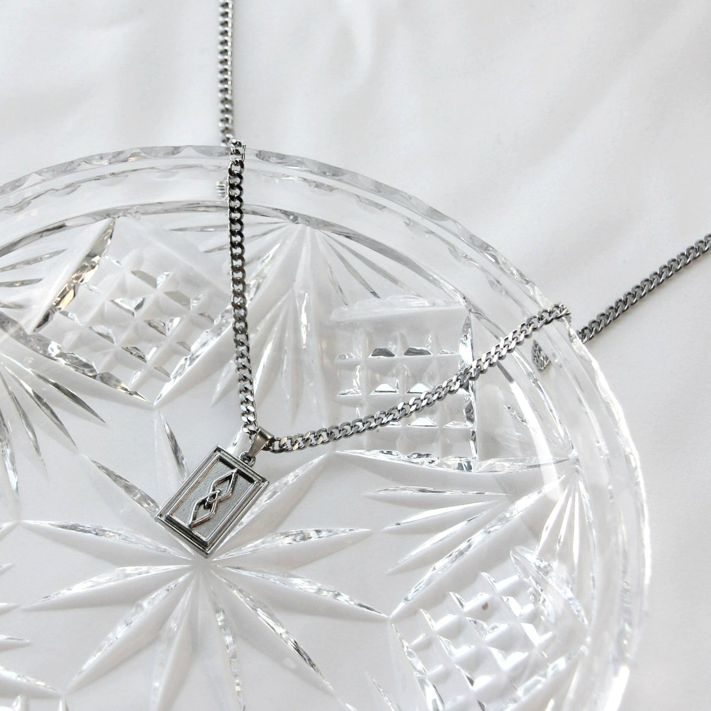 Silver Rectangle Pendant Necklace 3mm Curb Chain For Men or Women - Necklace - Boutique Wear RENN